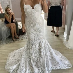 Hayley Paige West Wedding Gown Wedding Dress